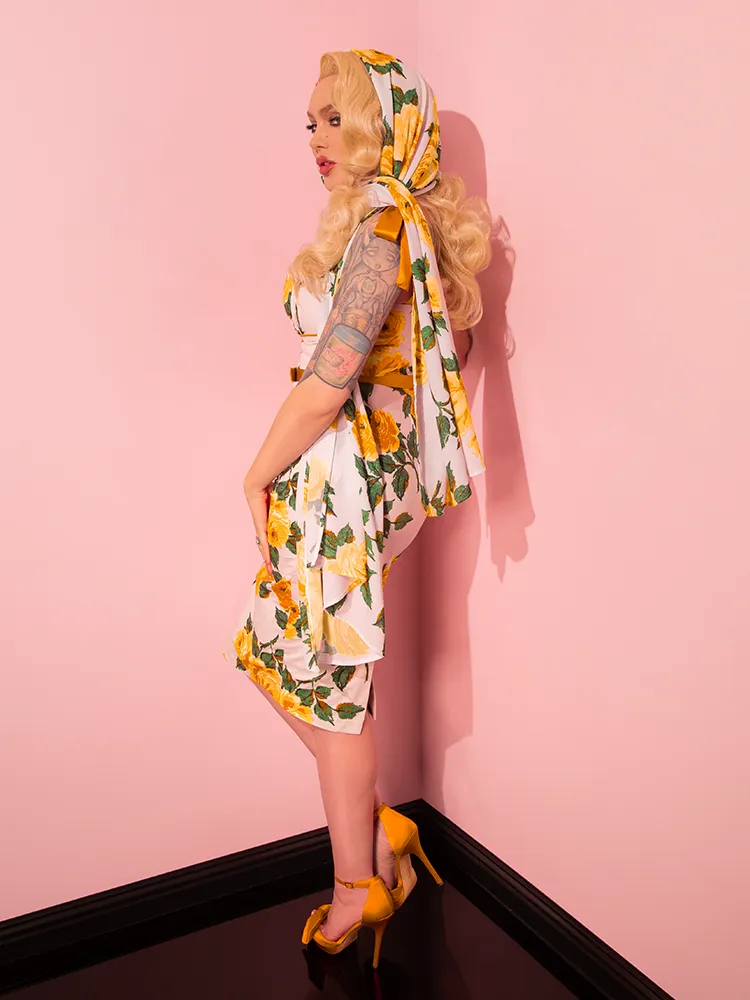1950s Wiggle Sundress and Scarf in Yellow Vintage Roses - Vixen by Micheline Pitt breathe well