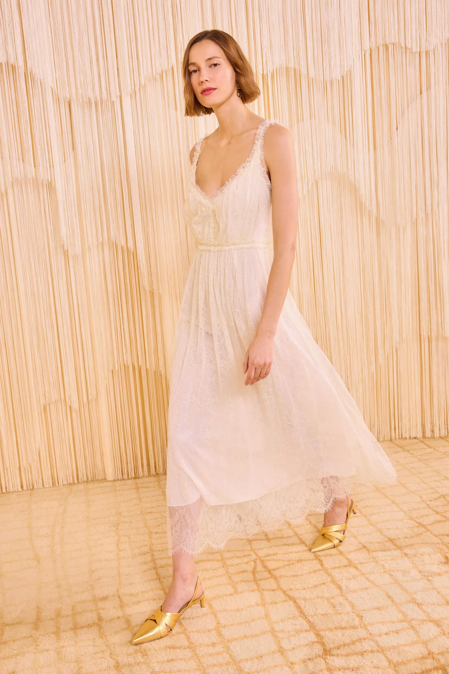 Alyse V&ndash;Neck Midi Dress - Pearl social charm