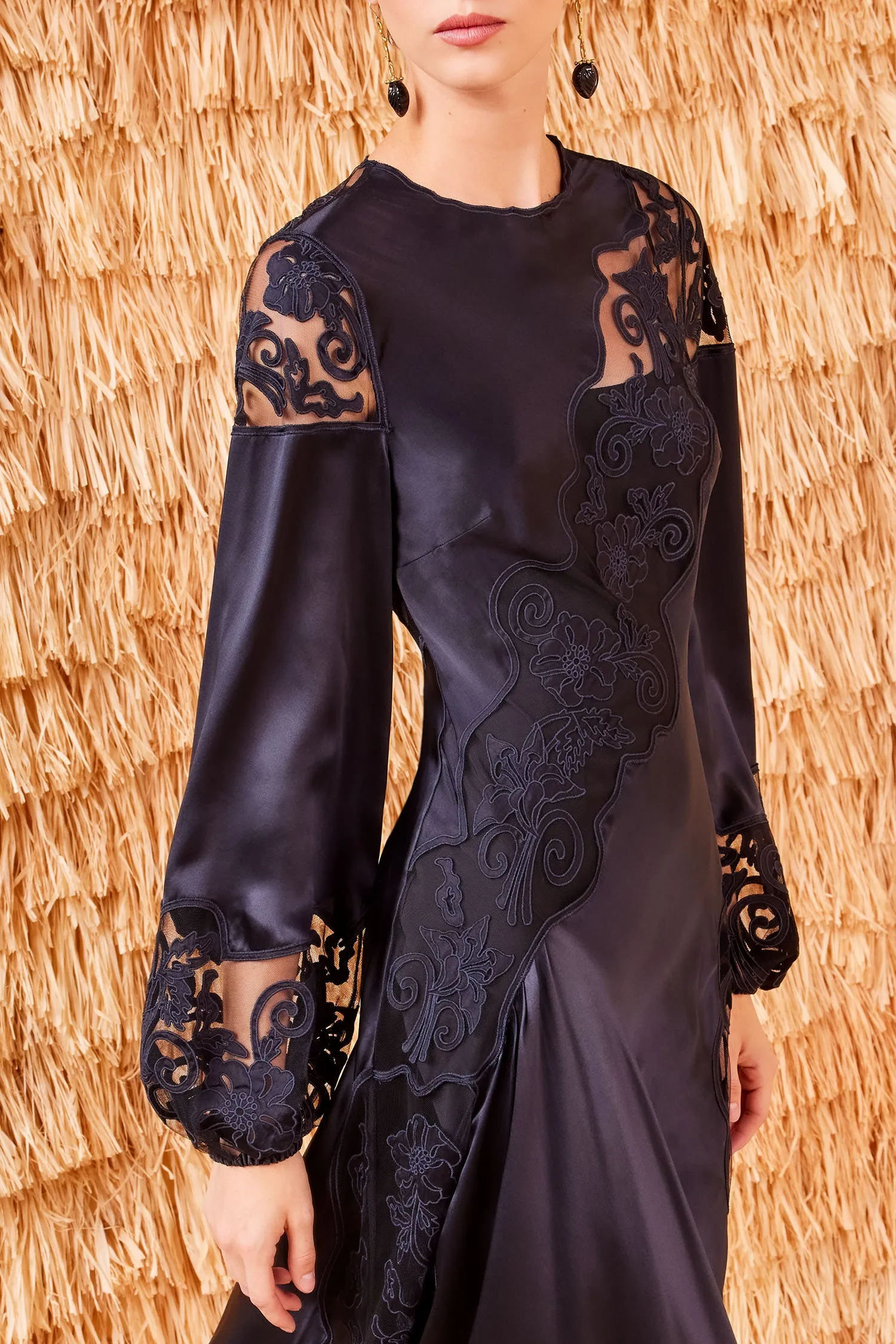 Annalise Dress - Noir polite vibe