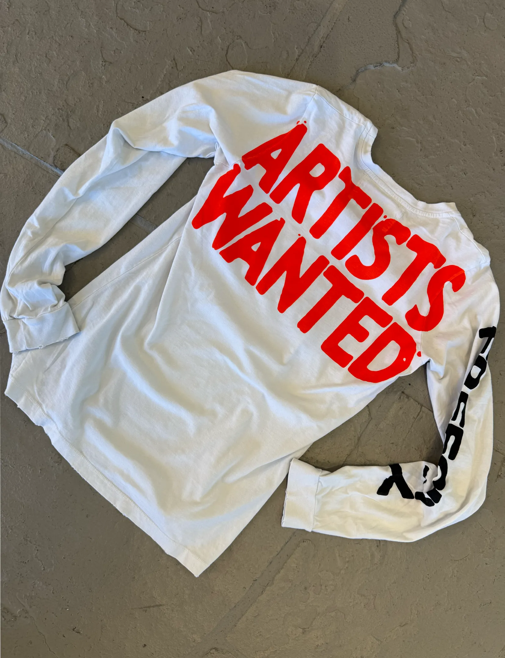 Artists Wanted L/S Tee, Chalk Electric free cut