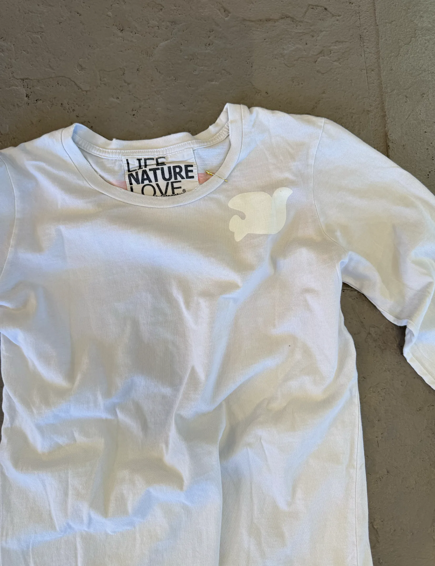 Artists Wanted L/S Tee, Chalk Electric free cut