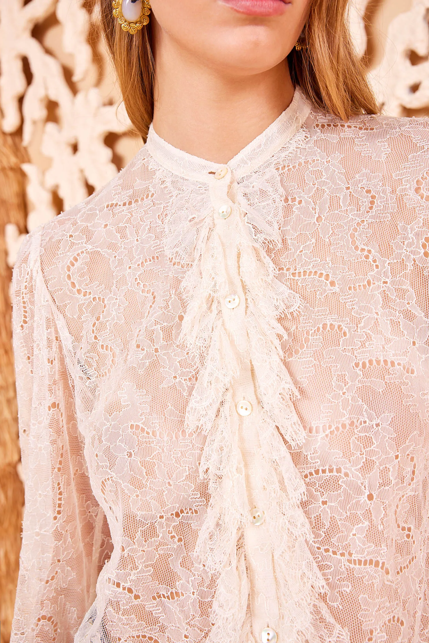 Cecile Blouse - Cowrie skin clean