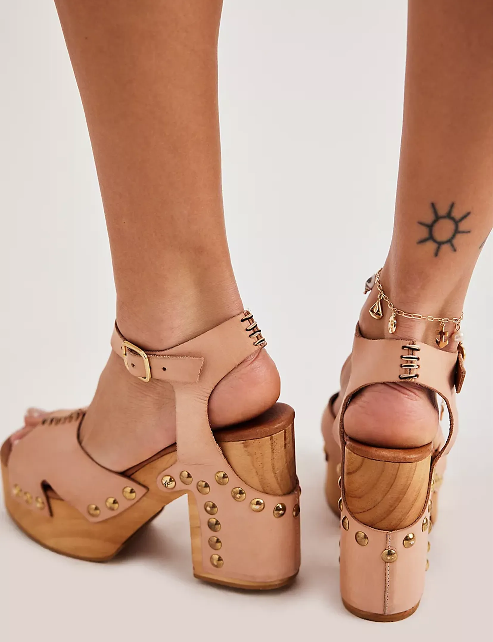 Cecily Clog, Vachetta soft lift