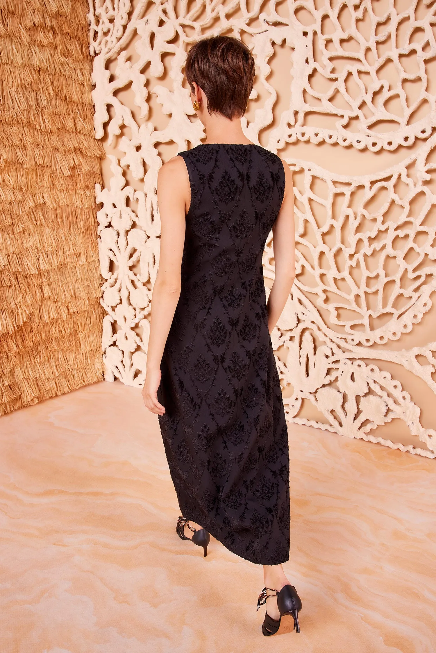 Elara Dress - Noir coastal chic