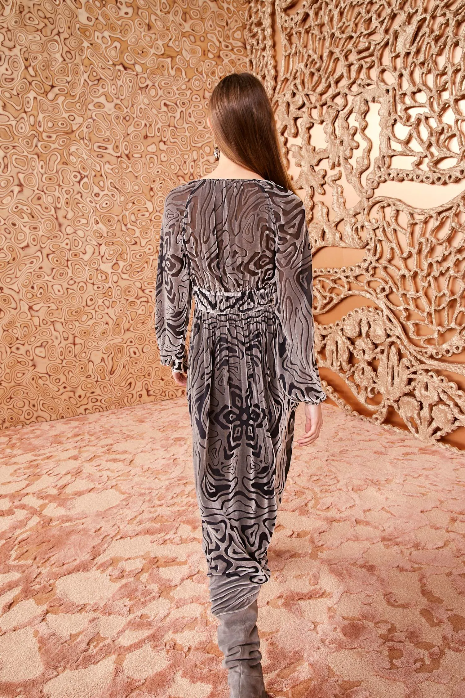 Elora Dress - Luna walk mood