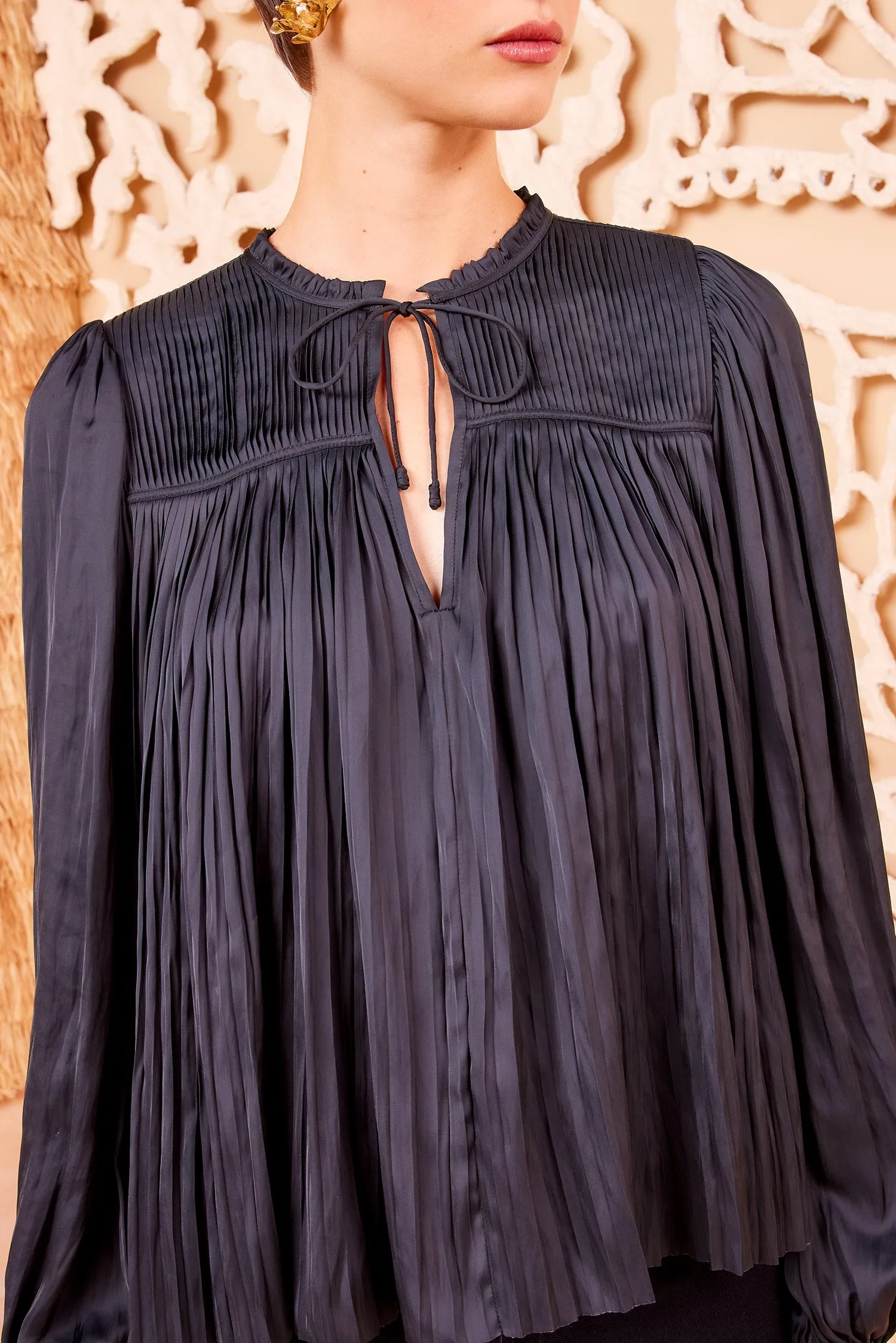 Freja Blouse - Noir skate cool