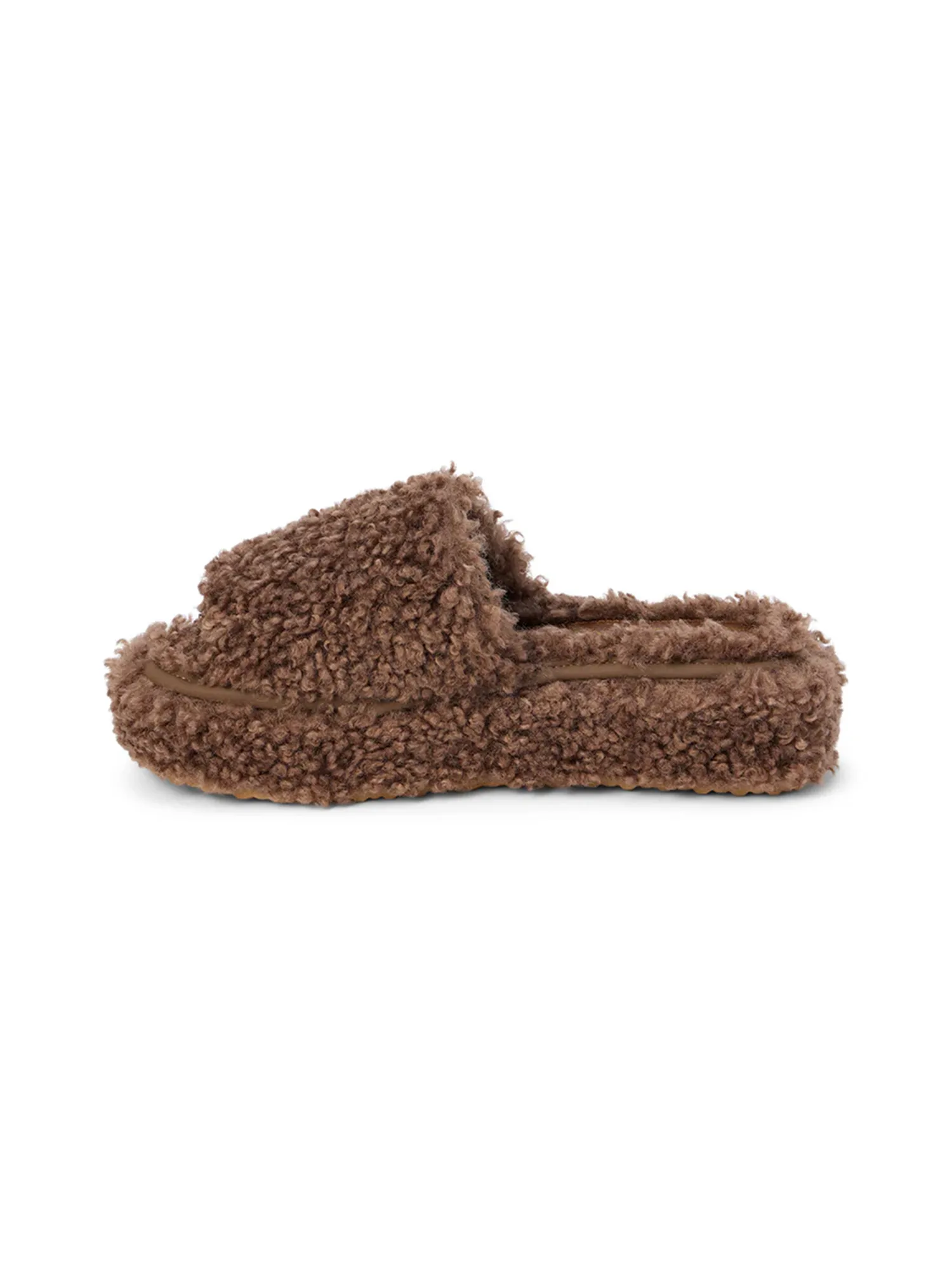 Frost Lounge Sandal in Brown shine more