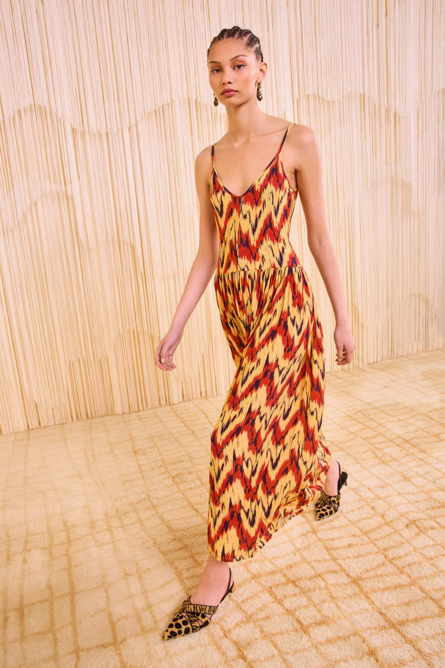 Idalia Fitted Long Dress - Carnelian poetic mood