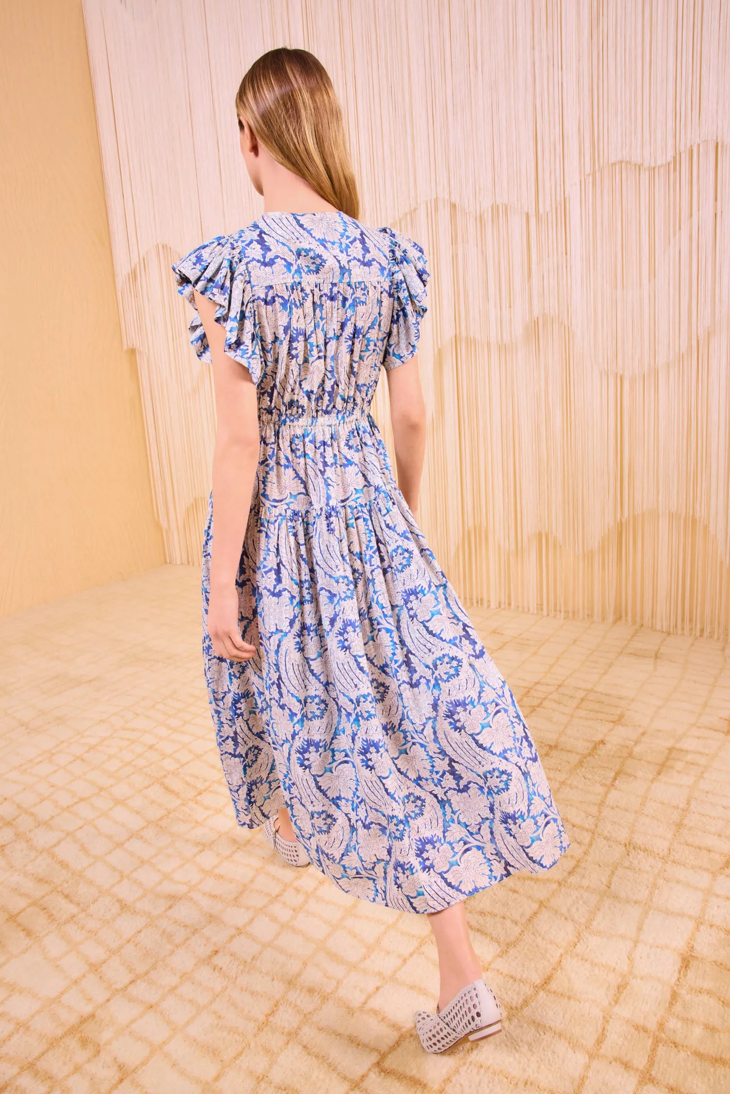 Kairi Flutter Sleeve Midi Dress - Ciel friend wedding