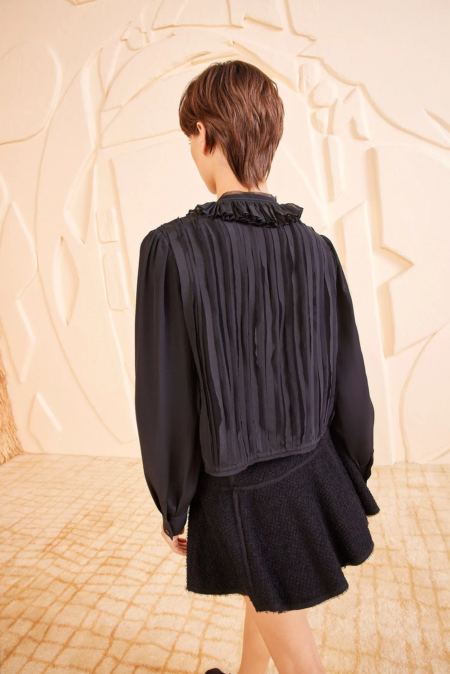 Karla Blouse - Noir bold hem