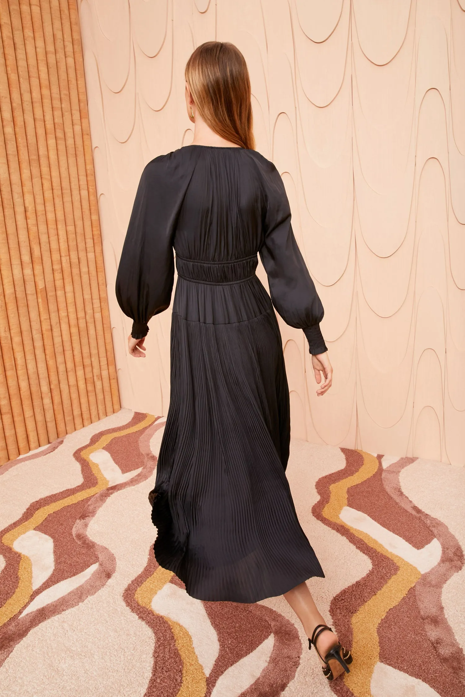 Laraline Dress - Noir fresh mood