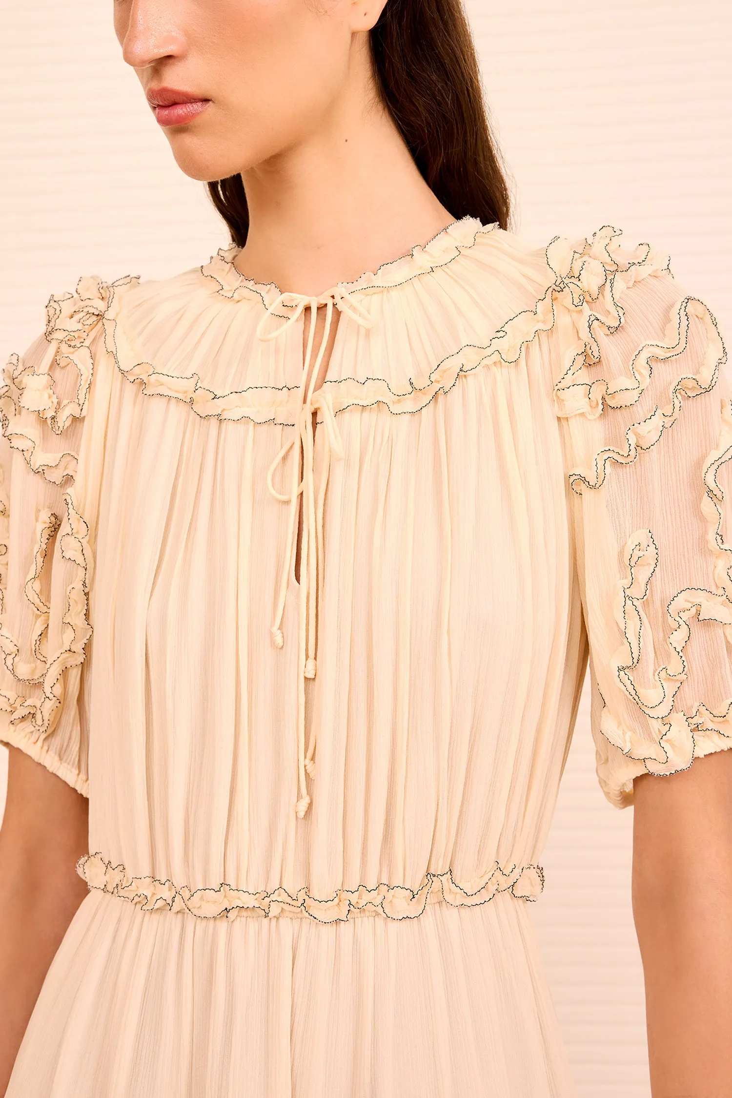 Nan Silk Short Sleeve Midi Dress - Chantilly cute touch