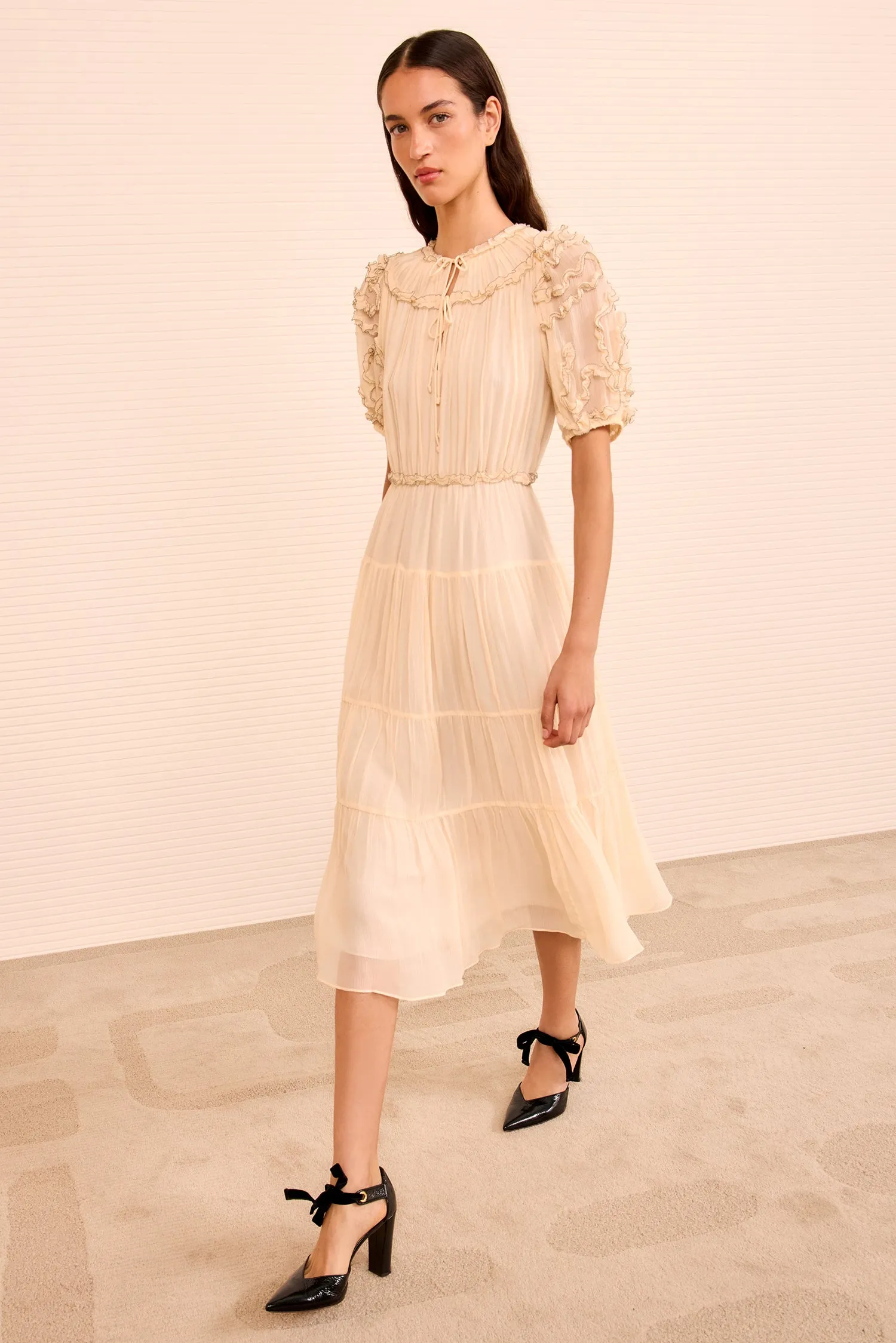 Nan Silk Short Sleeve Midi Dress - Chantilly cute touch