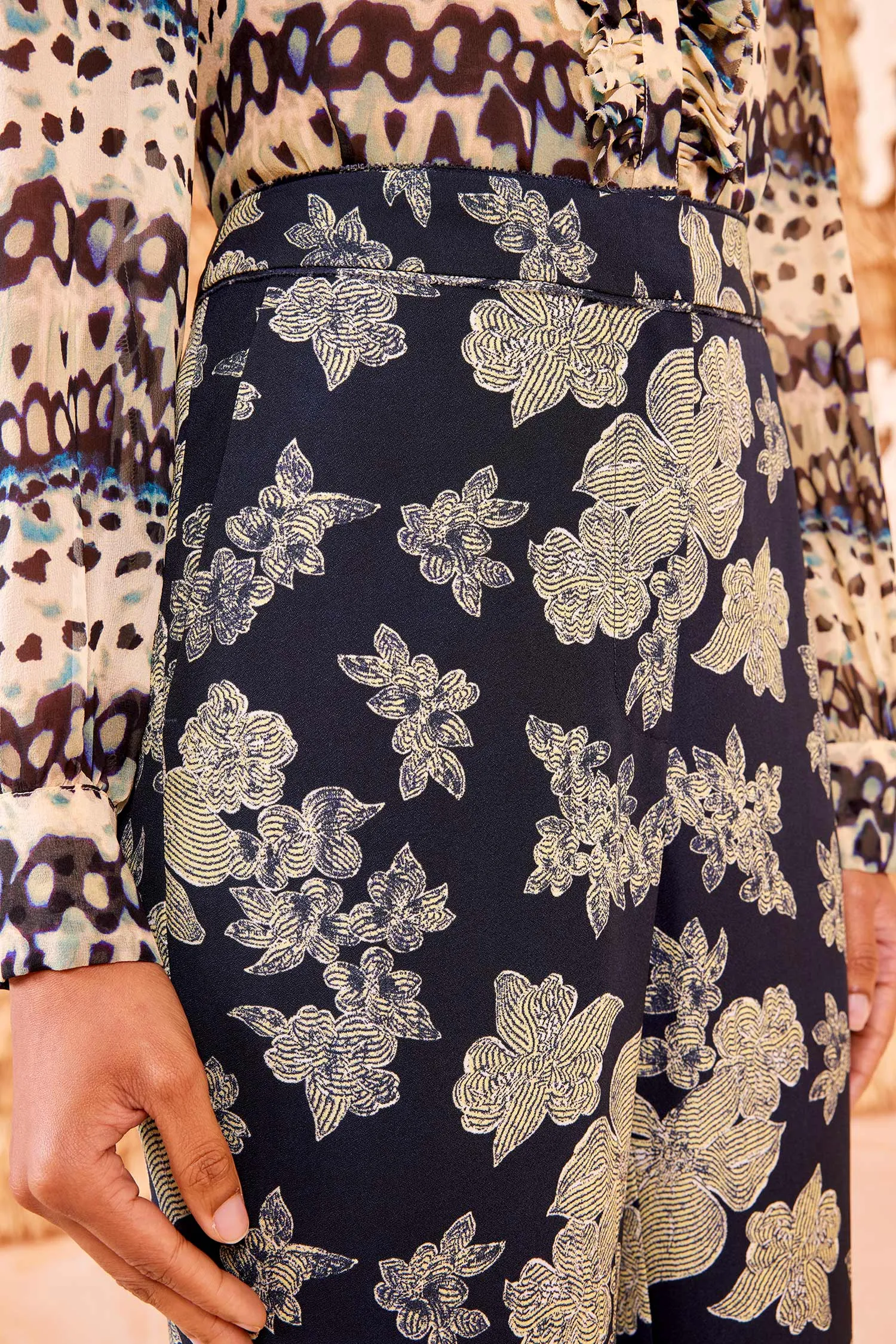 Pilar Pant - Minuit shopping look
