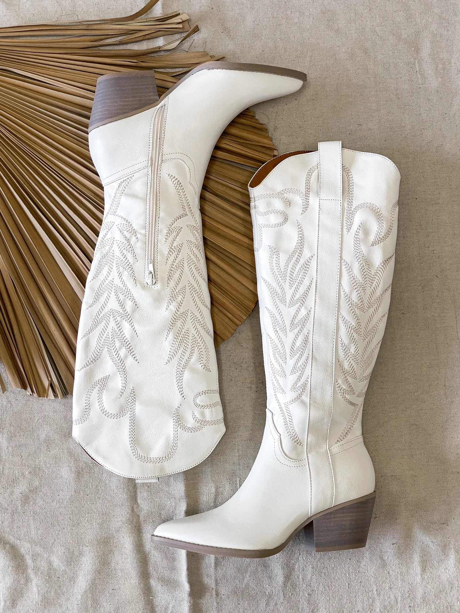 Samara Cowgirl Boot in White classic tone