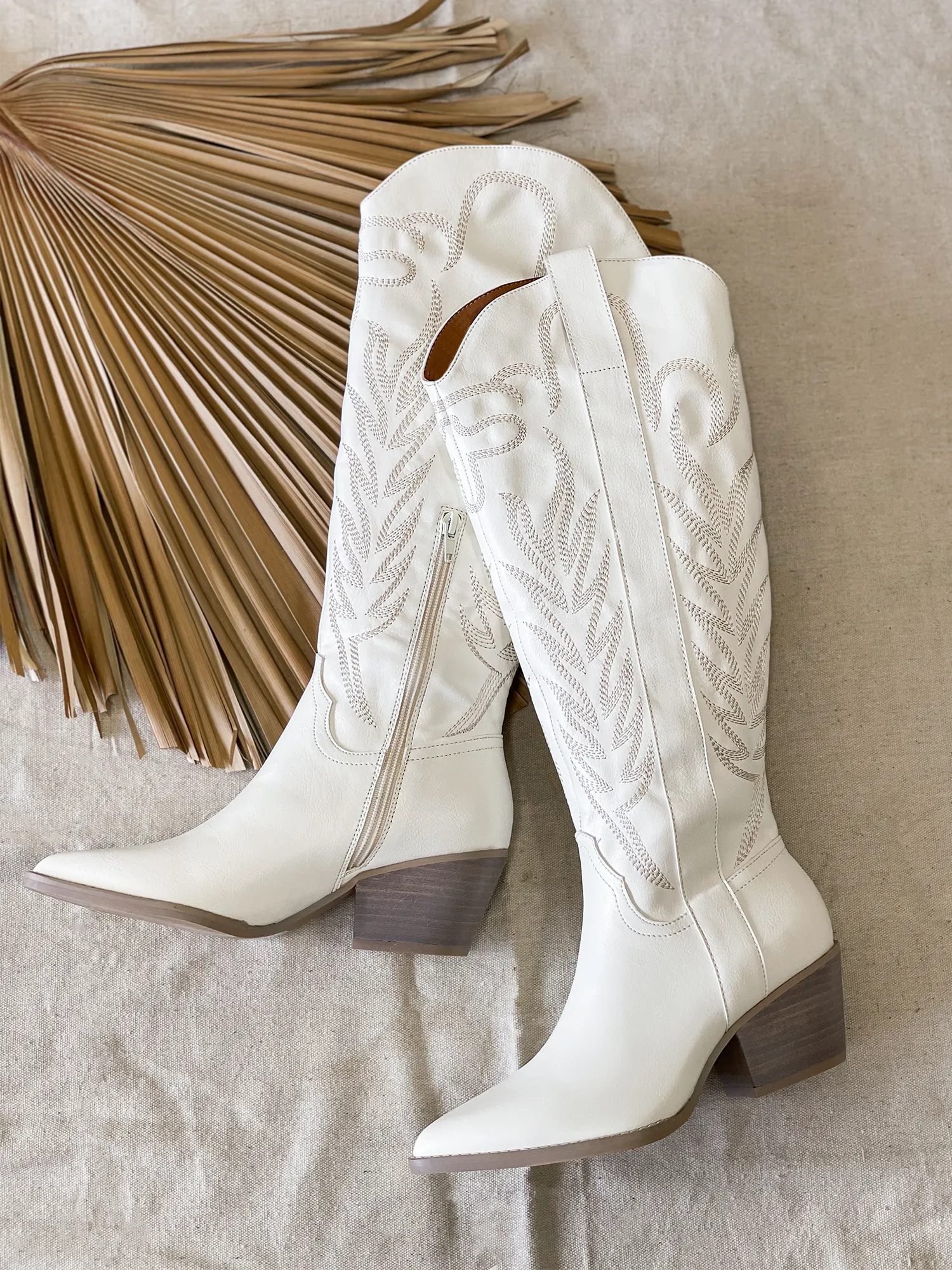 Samara Cowgirl Boot in White classic tone