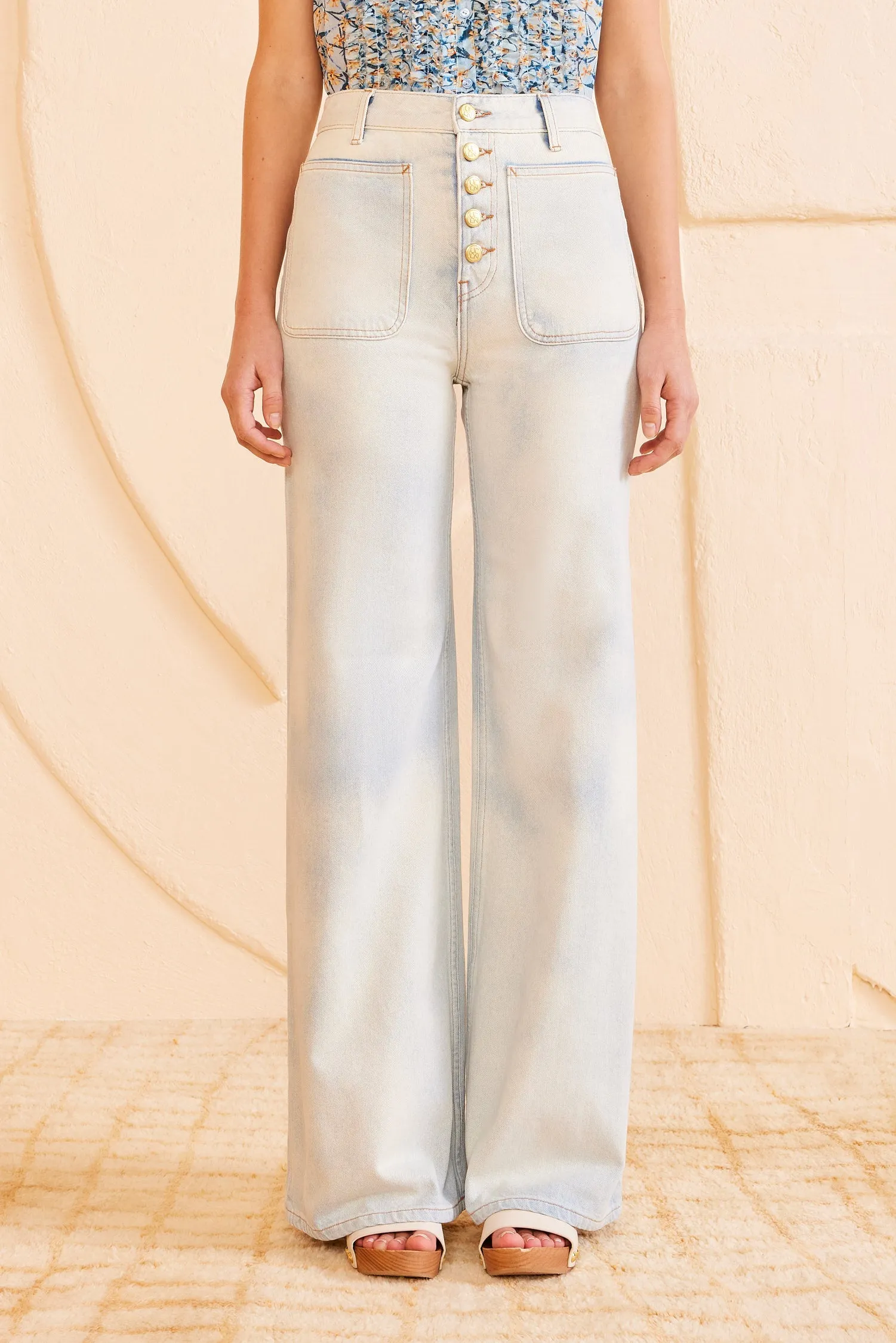The Gwynne Jean - Cielo travel cool