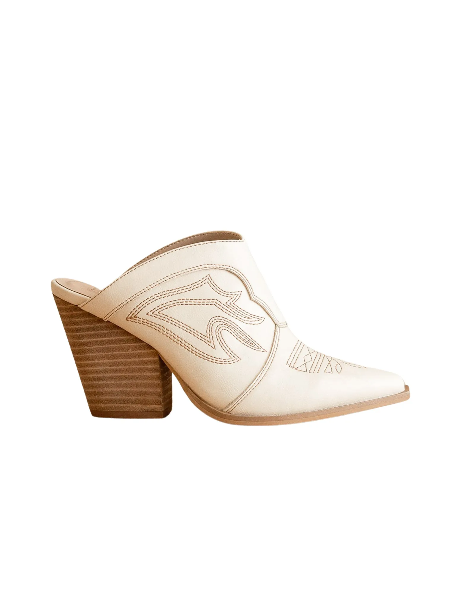 The Kiara Western Mule in Off White photo pose