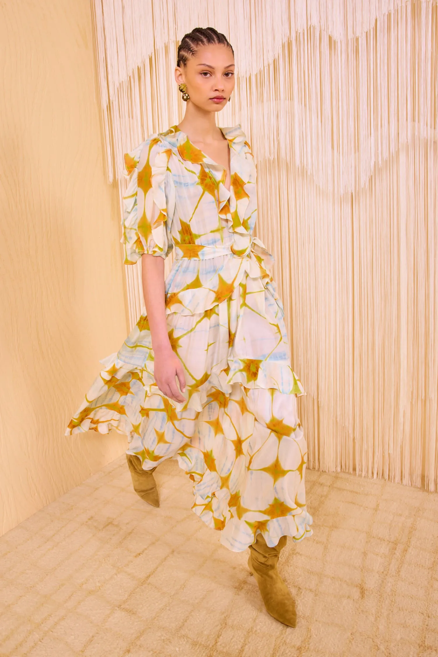 Tida Short Sleeve Midi Dress - Dawn layering friendly