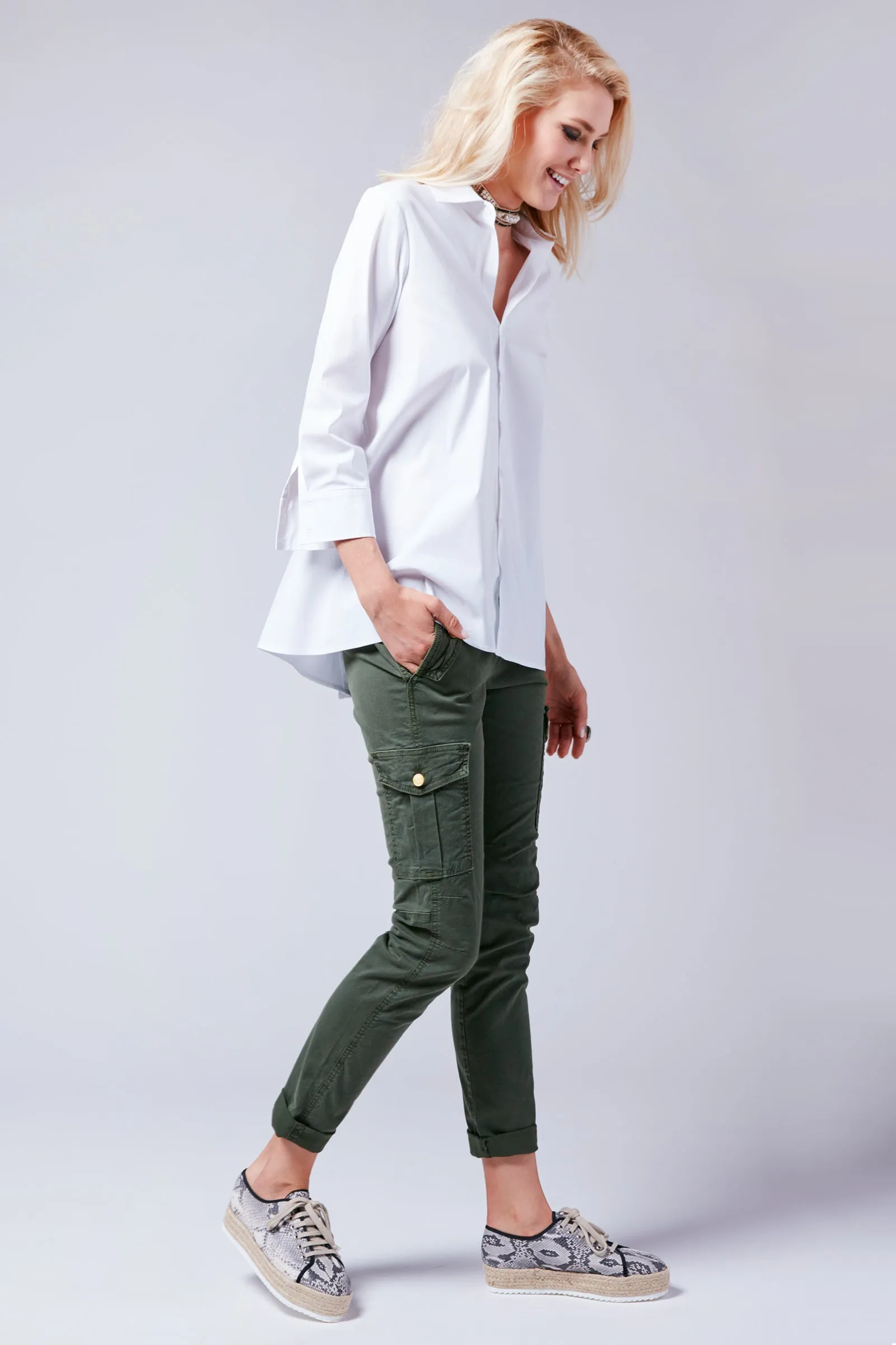 Trapeze Top 3/4 sleeve White neat shape