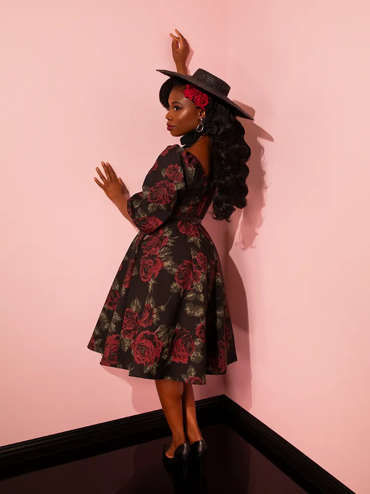 Vacation Dress in Vintage Black Roses - Vixen by Micheline Pitt faint rose
