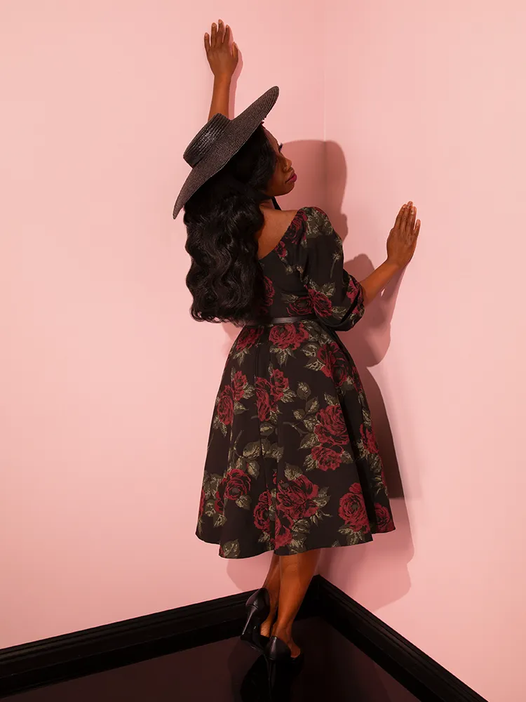 Vacation Dress in Vintage Black Roses - Vixen by Micheline Pitt faint rose