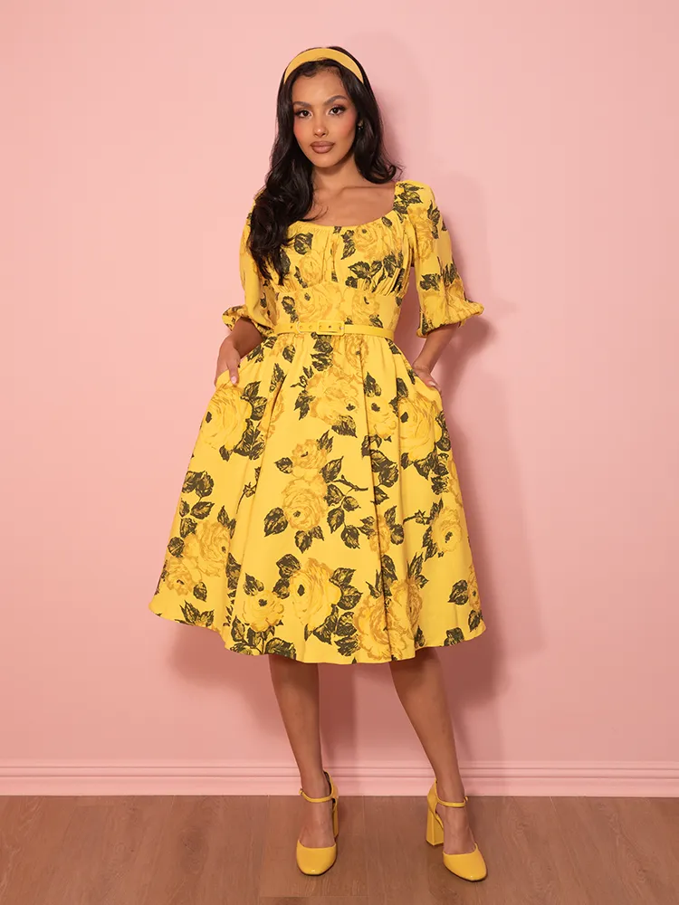 Vacation Dress in Vintage Yellow Roses - Vixen by Micheline Pitt soft armor
