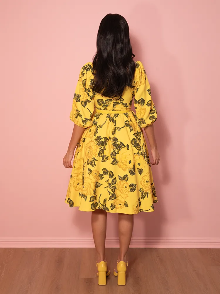 Vacation Dress in Vintage Yellow Roses - Vixen by Micheline Pitt soft armor