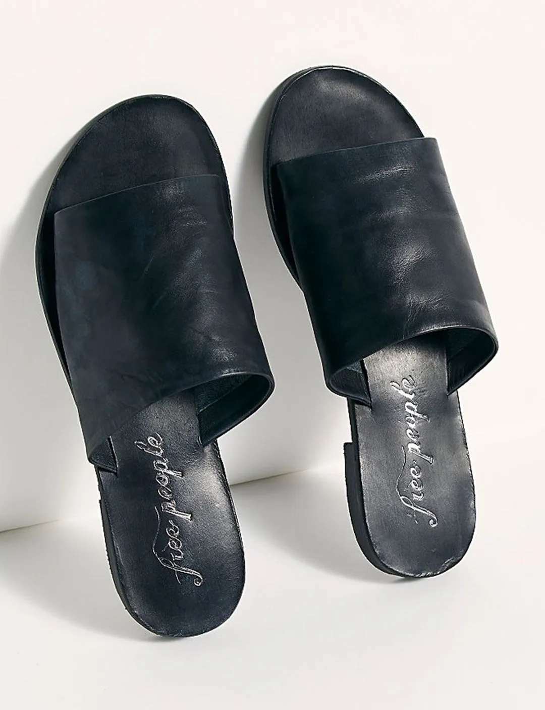 Vicente Sandal, Black busy pick