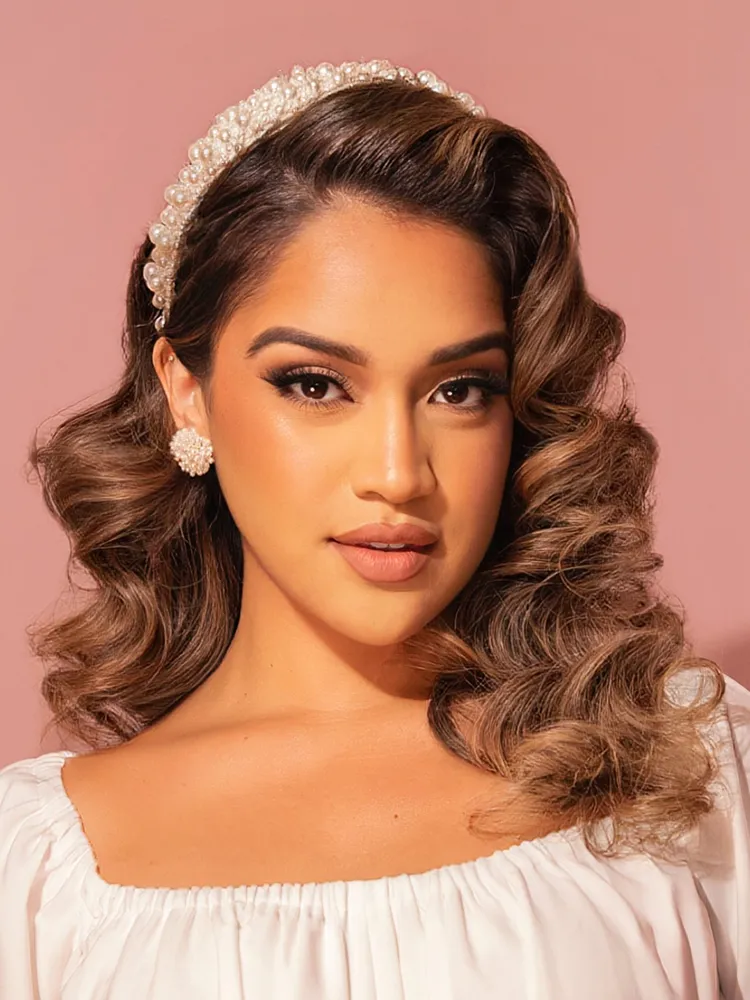 Vintage-Style Chunky Pearl Headband in Ivory poetic mood